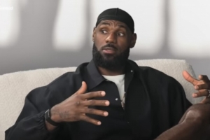 詹姆斯：我想成為歷史最佳球員 但我知道要從基礎(chǔ)做起愛(ài)上過(guò)程