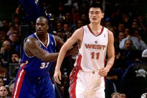 楊毅：奧尼爾的進攻摧毀力遠勝姚明 后者在場上時就別考慮防守了