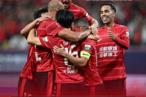 成都蓉城3-1戰(zhàn)勝梅州客家，暫列中超積分榜第二名！