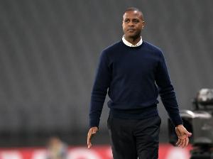 印尼媒：克魯伊維特剩余合同薪水超百萬(wàn)歐，全賠印尼足協(xié)面臨赤字