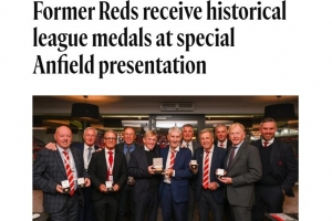 利物浦為莫爾比、麥克德莫特等14位名宿補(bǔ)發(fā)聯(lián)賽冠軍獎(jiǎng)牌