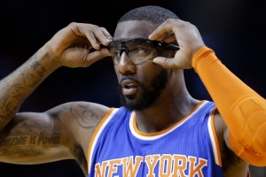 建隊(duì)選小斯還是波什？費(fèi)爾頓：前者 放在今天他就是字母哥