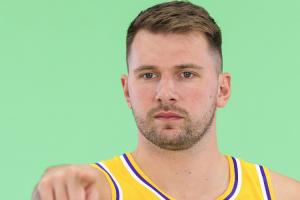 不僅能攻還能防！東契奇瘦身效果顯著半場10投6中小拿22分