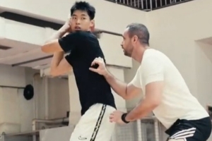 感覺回來了！崔永熙球場(chǎng)康復(fù)訓(xùn)練更新 用受傷的左腳第1次發(fā)力扣籃