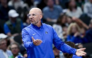 37-8沖擊波！基德夸贊收官陣容：他們用正確方式打球 把球傳活了