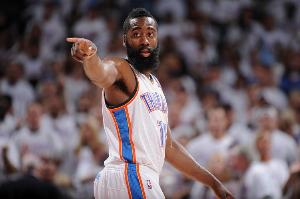 哈登：當(dāng)年雷霆把我交易了 我都?xì)馑懒?因?yàn)槲覀兊诙昃湍軍Z冠的