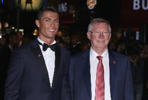 本-福斯特：C羅在曼聯(lián)總是早早到基地訓練 他絕對是老師的寵兒