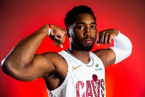 所向披靡！米切爾首節(jié)6投5中&三分3中3 獨得13分2助攻3搶斷