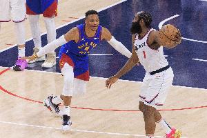 替補(bǔ)&底薪&季后賽希望渺茫！結(jié)局已注定 威少為何還愿意去國王？