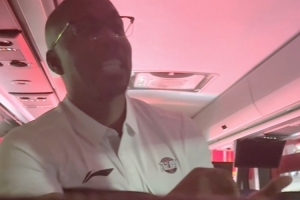 小板凳都搬好了嗎！來看看主教練Nate都學(xué)到了些什么中文詞匯呢？