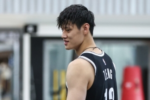 媒體人：小曾這次NBA之旅相信是學到不少東西 回家今年咱CBA爭冠