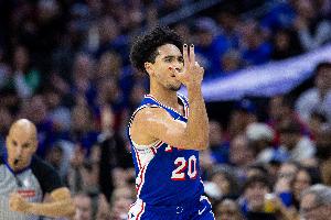 拇指韌帶撕裂！麥凱恩：大概兩周會(huì)復(fù)查 具體何時(shí)復(fù)出待定