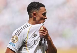 阿斯：阿諾德恢復(fù)期有望縮短至五周，但不太可能首戰(zhàn)戰(zhàn)巴薩