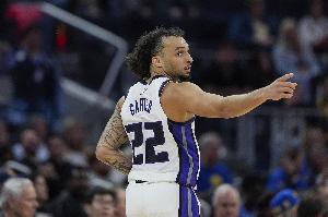 上賽季場均3.8分2.1板！Scotto：國王已執(zhí)行德文-卡特第三年選項