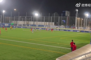 張林峒首發(fā)出戰(zhàn)破門連續(xù)三輪收獲進(jìn)球，達(dá)姆U16A隊1-2西班牙人
