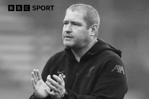 郵報：超過600多人前來參加前利物浦女足主帥馬特-比爾德的葬禮