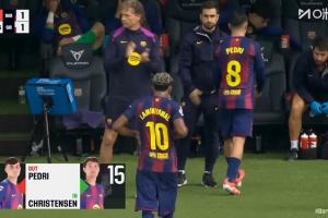 比賽第63分鐘，亞馬爾、佩德里被巴德吉和克里斯滕森換下