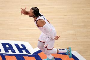 進(jìn)攻欲望極強！布倫森出手25次轟下31分7板6助1斷