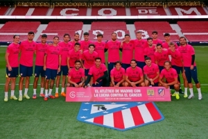 點贊！馬競球員身穿粉色特別版球衣訓(xùn)練，宣傳防治乳腺癌