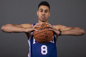 官方：獨(dú)行俠簽下馬特-克羅斯、賈馬里翁-夏普和扎伊爾-史密斯