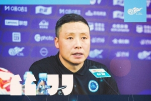 陳濤：這場(chǎng)比賽展現(xiàn)出了球隊(duì)的精神面貌，還有永不服輸?shù)木? >
                                        </div>
                                    </div>
                                                                        <div   id=