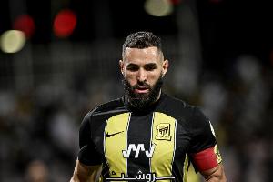 命中率不到3成！本澤馬登陸沙特以來7次主罰點球，只打進(jìn)2球