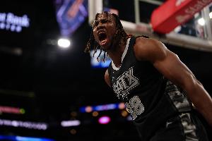 下一站去哪兒？美記：老鷹裁掉了中鋒查爾斯-貝西