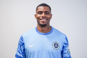 韋斯利：取得進(jìn)球是因?yàn)橥閭兊膸椭?接下來(lái)3場(chǎng)比賽要當(dāng)決賽來(lái)踢