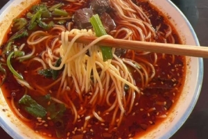 西卡：blg跟T1兩大豪門掉入了死亡1-2 后面比賽越來越精彩咯