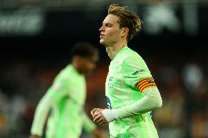 塞爾電臺(tái)：赫羅納今晚開場(chǎng)也將靜止抗議海外賽，巴薩尊重對(duì)手決定