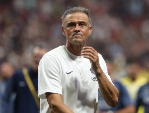 恩里克：沒有教練會在丟了3個(gè)球時(shí)感到愉快 很高興杜埃已經(jīng)復(fù)出