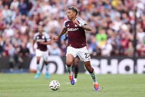 英媒：切爾西領(lǐng)跑摩根-羅杰斯?fàn)帄Z戰(zhàn)，維拉標(biāo)價(jià)約8000萬鎊