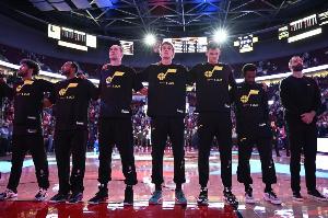 上賽季是爵士隊(duì)史首次單賽季60+負(fù)！其余各隊(duì)都有單賽季60+負(fù)歷史