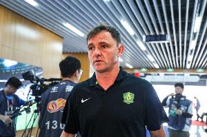 國(guó)安代理主帥：半場(chǎng)換三人不是球員有問(wèn)題，而是想換人改變局面