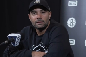 籃網(wǎng)主帥：曾凡博訓(xùn)練營(yíng)表現(xiàn)很不錯(cuò) 是否征戰(zhàn)發(fā)展聯(lián)盟還未討論過(guò)