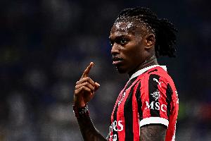 意天空預(yù)測(cè)米蘭vs佛羅倫薩首發(fā)：米蘭踢3511萊奧單中鋒，里奇首發(fā)