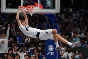 杰弗森：弗拉格將場均15-17分 若超過這區(qū)間可能球隊打得不好