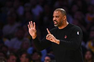 揭幕戰(zhàn)對(duì)陣衛(wèi)冕冠軍！烏度卡：我們會(huì)針對(duì)他們攻防特點(diǎn)進(jìn)行準(zhǔn)備