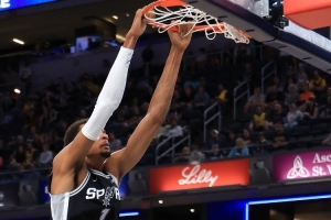 帕金斯：誰(shuí)也不想在季后賽碰到馬刺 文班是科比+巴克利的結(jié)合體