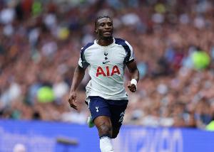 對陣維拉一戰(zhàn)，庫杜斯6次過人全失敗，11次對抗失敗全場之最