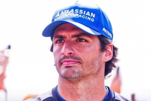 官方：因造成與安東內(nèi)利的碰撞，塞恩斯下一站將罰退5位發(fā)車