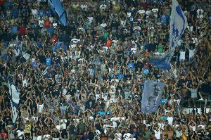 米體：180名那不勒斯球迷在埃因霍溫被捕，本場(chǎng)歐冠被視為高風(fēng)險(xiǎn)