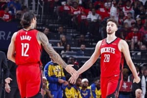 重回大個(gè)時(shí)代？巴爺：很期待火箭陣容 若這能奏效將改變比賽格局