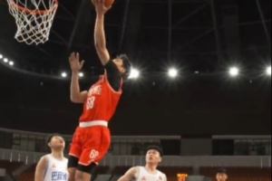 降維打擊！前CBA11號(hào)秀阿澤蒙BA爆砍101分 此前在CBA最高得2分