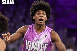 打了3年發(fā)展聯(lián)盟！斯庫特-亨德森點(diǎn)燃隊(duì)隊(duì)友將重返NCAA打球