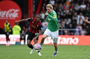 9000萬賣給紐卡！德媒：斯圖加特今夏三拒拜仁對沃爾特馬德的報價