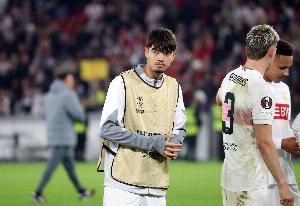 記者：曼城關(guān)注斯圖加特18歲天才卡托維奇，球員目前無意轉(zhuǎn)會(huì)