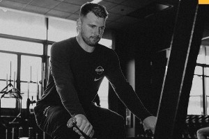 揭幕戰(zhàn)對(duì)陣勇士！湖人官方曬訓(xùn)練照：機(jī)遇總是眷顧有準(zhǔn)備的人