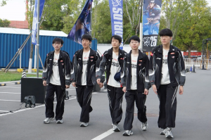 LOL賽事官方投票：62%的人認為AL是目前四支八強戰(zhàn)隊中最強