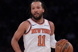 聯(lián)盟流行全場緊逼持球人！布倫森：這能奠定比賽基調(diào) 這趨勢很棒